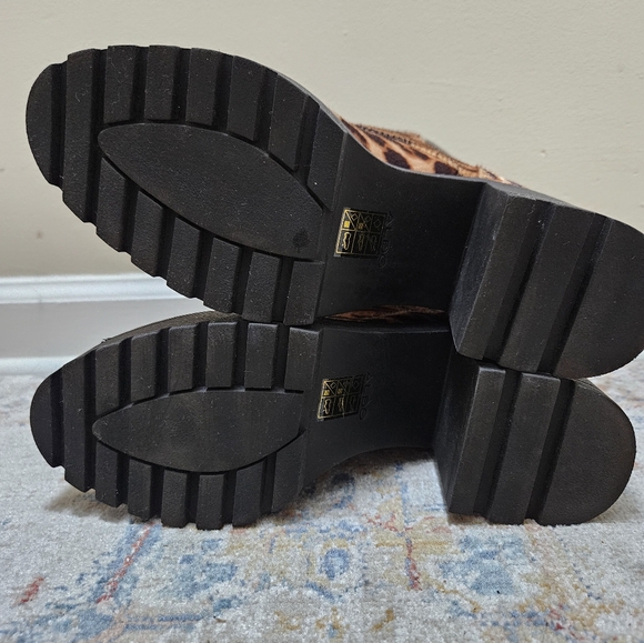 Aldo Nispel Mixed Animal Print Faux Horsehair Lug Sole Lace-Up Boots NWOB. - Picture 9 of 9